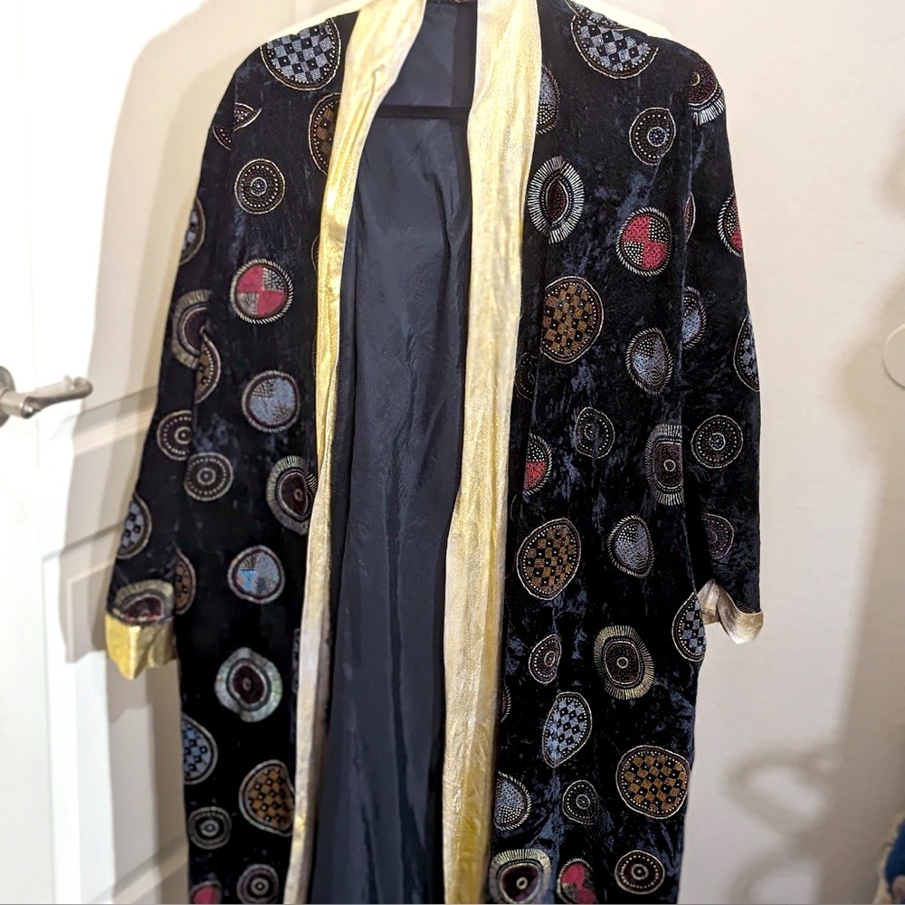 M092 // Boho Painted Velvet Duster